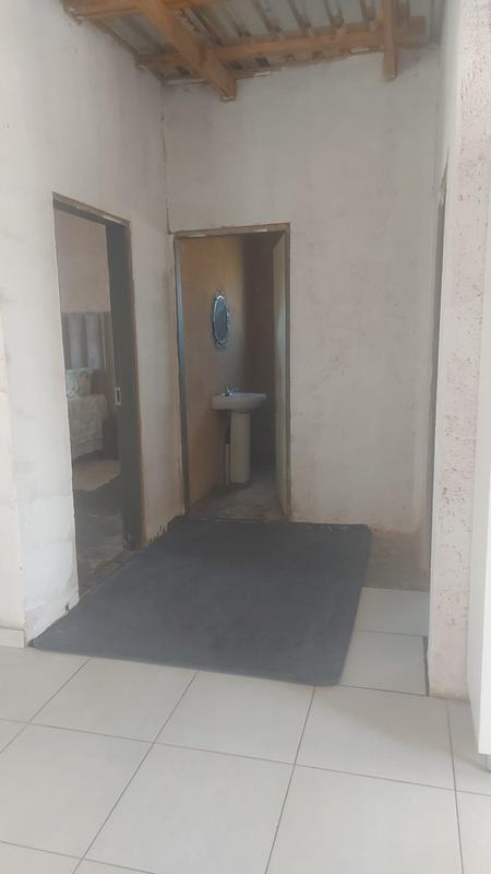 2 Bedroom Property for Sale in Kgabalatsane North West